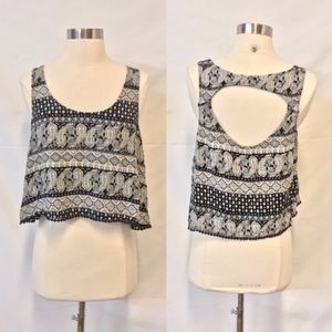 Mudd Black & Gray Print Pom Pom Open Back Crop Top Large